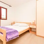 Apartment Zoricic *